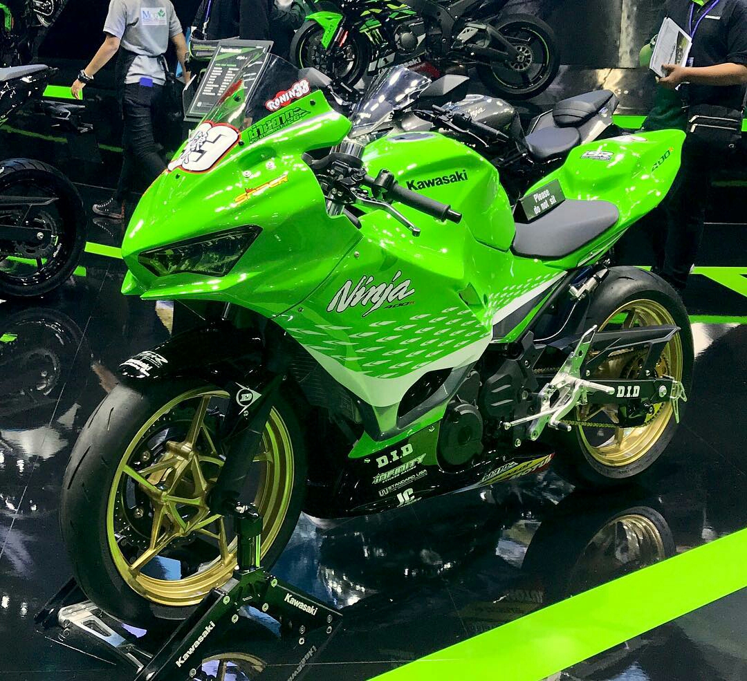 28+ Kumpulan Modifikasi Motor Ninja 250cc Warna Hijau Tahun Ini | Modif