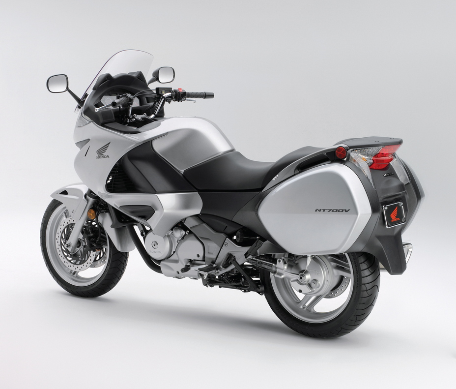 NEW Honda NT1100 Sports Tourer with Africa Twin Engine 
